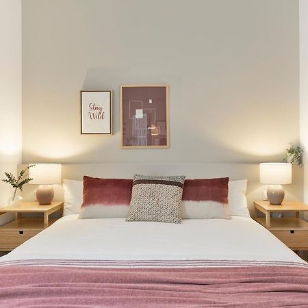 Apartmán Click&Flat Sugranyes Barcelona Exteriér fotografie