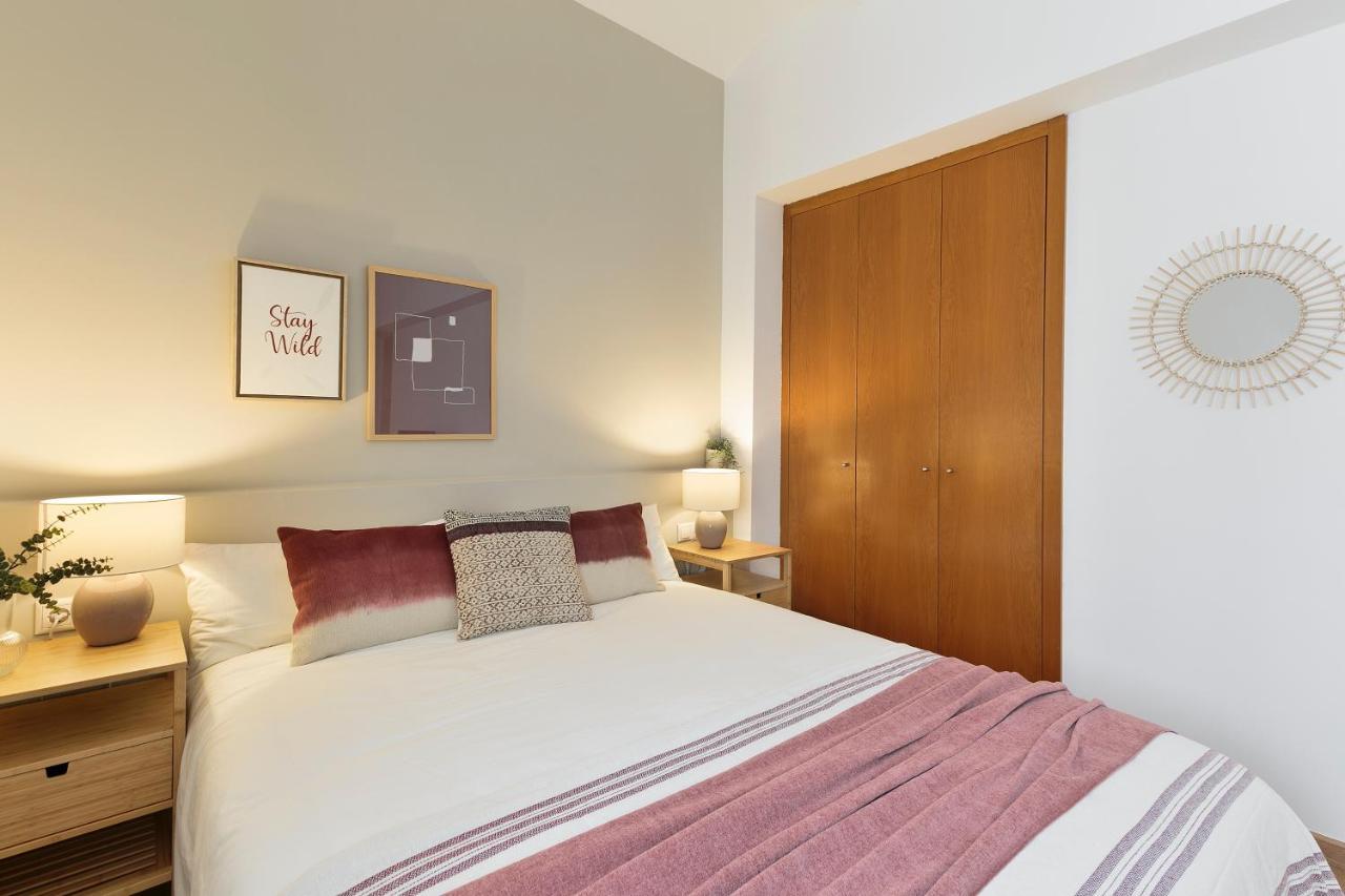 Apartmán Click&Flat Sugranyes Barcelona Exteriér fotografie