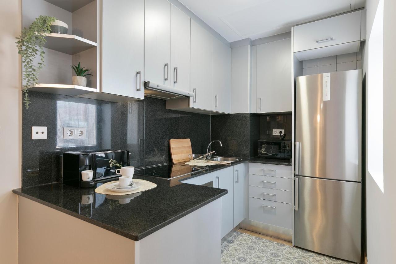 Apartmán Click&Flat Sugranyes Barcelona Exteriér fotografie