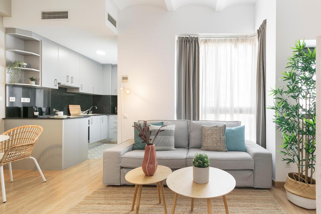 Apartmán Click&Flat Sugranyes Barcelona Exteriér fotografie