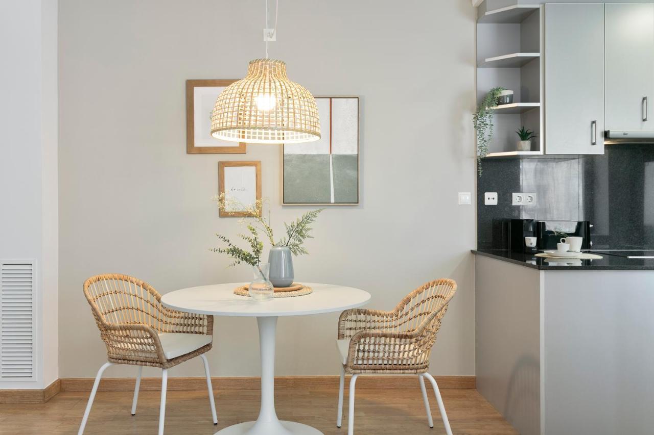 Apartmán Click&Flat Sugranyes Barcelona Exteriér fotografie