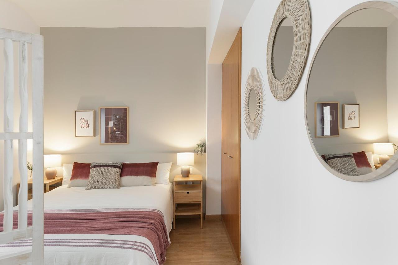Apartmán Click&Flat Sugranyes Barcelona Exteriér fotografie